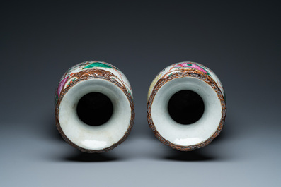 Two pairs of Chinese Nanking famille rose and verte vases, 19th C.