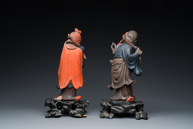 Two large Chinese Fuzhou or Foochow lacquer figures of immortals, 19/20th C.