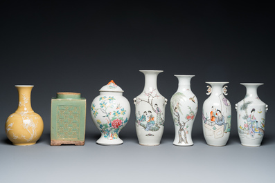 A varied collection of Chinese famille rose and monochrome wares, 18/20th C.