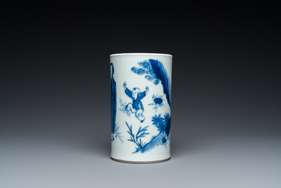 A Chinese blue and white 'lady and playing boys' brush pot, probably 19th C.