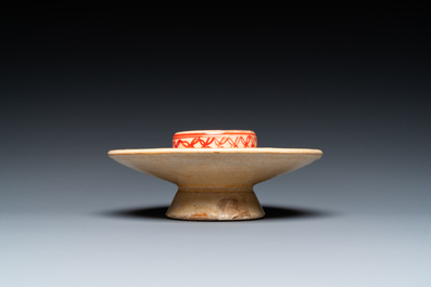 A Chinese Cizhou cup stand, Jin/Yuan