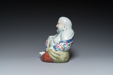 A Chinese famille rose Buddha, seal mark, 19/20th C.