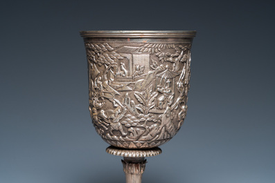 A Chinese silver monogrammed goblet and an octagonal tripod dish, 19/20th C.