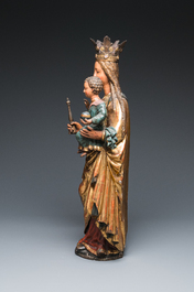 Grande Vierge &agrave; l'Enfant en bois sculpt&eacute; et polychrom&eacute;, Flandres, 16/17&egrave;me