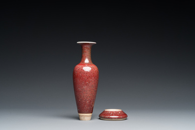 A Chinese monochrome copper-red box, a peachbloom-glazed vase on stand and a brush washer, Kangxi and Yongzheng marks, 19/20th C.