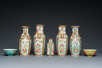 Eight Chinese Canton famille rose vases, two Nanking vases and two famille rose bowls, 19/20th C.