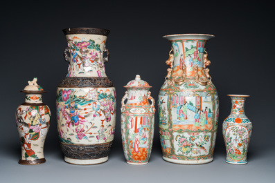 Eight Chinese Canton famille rose vases, two Nanking vases and two famille rose bowls, 19/20th C.