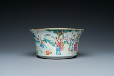 Bol en porcelaine de Chine famille rose &agrave; sujet narratif, marque et &eacute;poque de Daoguang