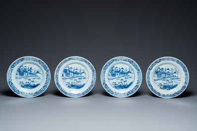 18 Chinese blauw-witte schotels en borden, Kangxi/Qianlong
