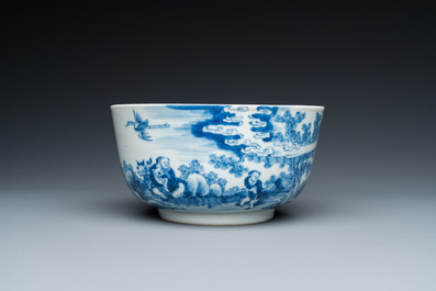 A Chinese blue and white 'Bleu de Hue' bowl for the Vietnamese market, Nhược th&acirc;m tr&acirc;n t&agrave;ng 若深珍藏 mark, 19th C.