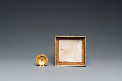 A fine Dutch-decorated Japanese gilt bronze-mounted square flask, Edo, 17th C.