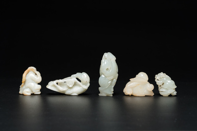 Five Chinese jade carvings, 19/20th C.