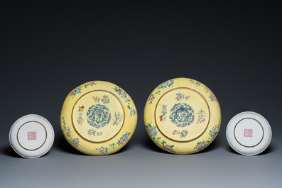 A pair of Chinese Canton enamel dishes and two smaller plates, 19th C.