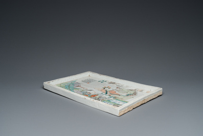 Plateau rectangulaire en porcelaine de Chine qianjiang cai, sign&eacute; Xu Jinchang 徐金昌, dat&eacute; 1889