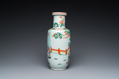 A fine Chinese famille verte rouleau vase, 19th C.