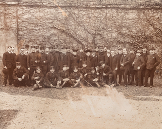 Sanshichiro Yamamoto (1855-1943): Vijf originele foto's met Chinese landschappen en een onthoofding, 19/20e eeuw