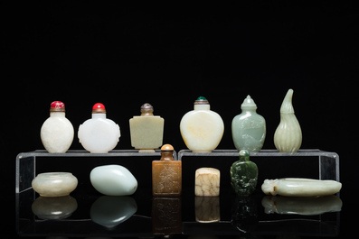 Nine Chinese jade snuff bottles, two brush washers and a seal, Qing and Republic