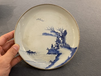 Coupe en porcelaine de Chine 'Bleu de Hue' pour le Vietnam, marque de Th&agrave;nh H&oacute;a Ni&ecirc;n Ch&eacute; 成化年製, vers 1840