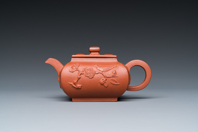 A Chinese Yixing stoneware teapot and cover, Kangxi