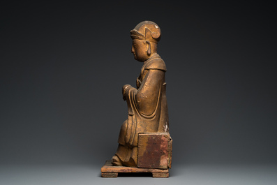 Importante sculpture de l'Empereur de Jade tao&iuml;ste en stuc dor&eacute; et bois sculpt&eacute;, Chine, 17&egrave;me