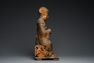 Importante sculpture de l'Empereur de Jade tao&iuml;ste en stuc dor&eacute; et bois sculpt&eacute;, Chine, 17&egrave;me