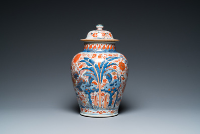 A Chinese blue and white Dutch-decorated 'Amsterdams Bont' vase and cover, Kangxi