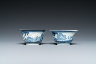 A pair of Japanese blue and white Arita 'van Frytom' cups with shield-shaped saucers, Chenghua mark, Edo, 18th C.