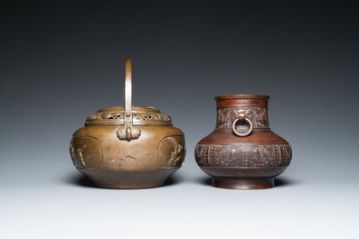 A Chinese inscribed bronze vase and a hand warmer and cover, 18/19th C.