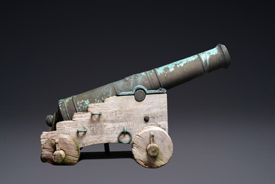 A pair of Italian bronze cannons, Venice, 17/18th C.