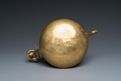 A bronze 'lavabo' water bowl, Flanders, 15/16th C.