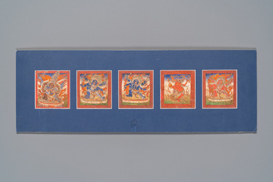 15 tsaklis op katoen en papier, Tibet en/of Mongoli&euml;, 18/19e eeuw