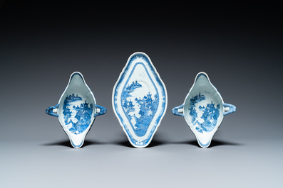 A Chinese blue and white 53-piece service, Qianlong