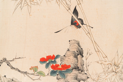 Yu Fei'an 于非闇 (1889-1959): 'Een vlinder, bamboe en camelia's', inkt en kleur op zijde, gedateerd 1941