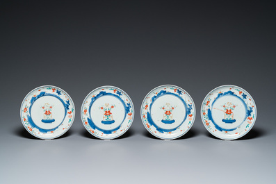 Seven Japanese Kakiemon-style plates with flower baskets, Chenghua mark, Edo, 17/18th C.