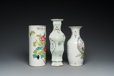 Two Chinese qianjiang cai vases and a hat stand, 19/20th C.