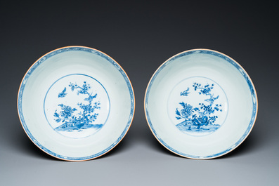 A pair of Chinese blue and white bowls, a pair of plates and a pair of verte biscuit groups, Kangxi/Qianlong