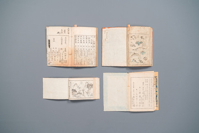 Tien Japanse albums met houtsnedes, Edo/Meiji, 19e eeuw