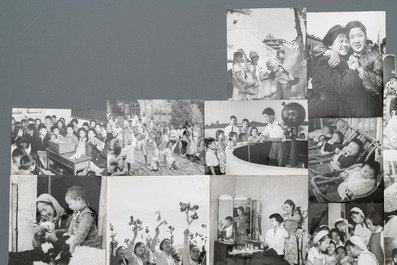 21 photos en noir et blanc de l'agence de presse Hsinhua de la R&eacute;volution Culturelle, Chine