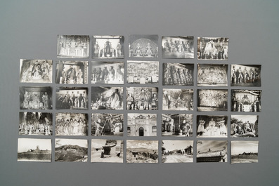 Het fotografisch archief van tempels en kunstwerken van Willem Grootaers voor zijn boek 'The sanctuaries in a North-China city', ca. 1942-1948