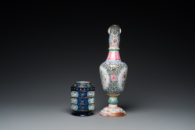 Two Chinese Canton enamel dishes, a ewer, a mirror handle and a stacking box, 18/19th C.