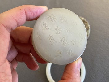 A pair of Chinese jade bangles, a pair of pendants and a box with cover, 19/20th C.