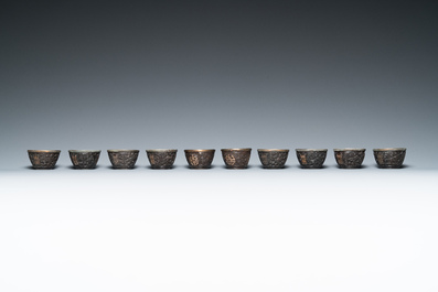 20 Chinese coconut 'Shou' cups in wooden presentation boxes, 19/20th C.