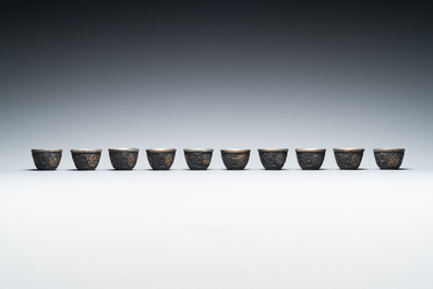 20 Chinese coconut 'Shou' cups in wooden presentation boxes, 19/20th C.