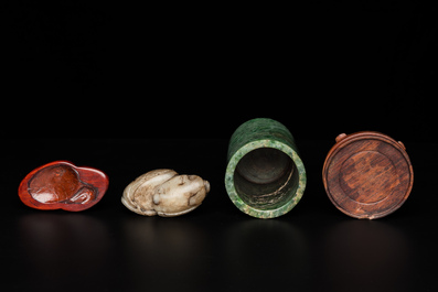 A Chinese jade brush pot, a bangle and two carvings, 19/20th C.