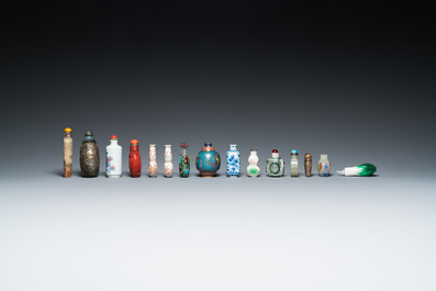 15 Chinese snuff bottles, mostly porcelain, hardstone and glass, 19/20th C.