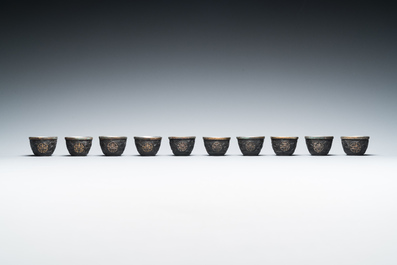 20 Chinese coconut 'Shou' cups in wooden presentation boxes, 19/20th C.