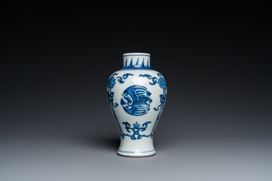 A Chinese blue and white 'cranes' vase and a pair of plates, Kangxi