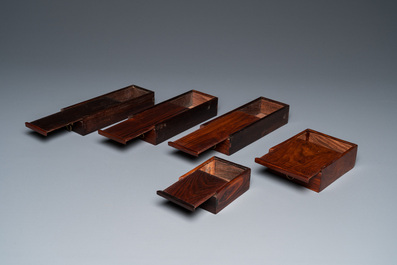 Cabinet en bois dur et huanghuali aux montures en bronze pour le march&eacute; europ&eacute;en, Chine, 19&egrave;me