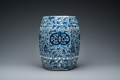 A Chinese blue and white hexagonal garden seat with floral design, 19th C.