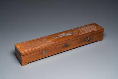 A rare Chinese porcelain Wang Bing Rong-style 'nine dragons' opium pipe in fine wooden box, late 19th C.